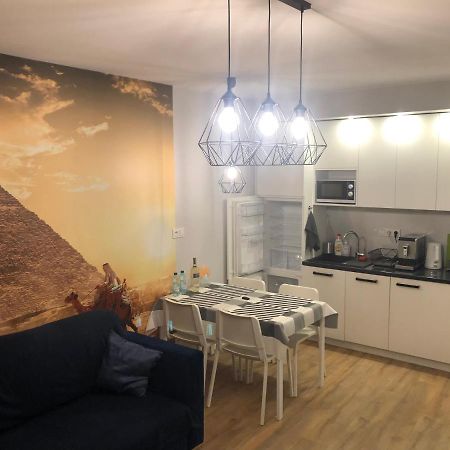 Klimatyzowany Apartament Egipt Z Sauna I Miejscem Parkingowym เคียลเซ ภายนอก รูปภาพ
