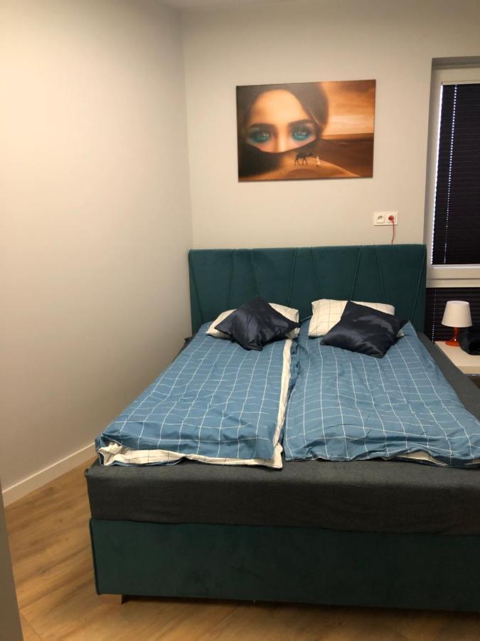 Klimatyzowany Apartament Egipt Z Sauna I Miejscem Parkingowym เคียลเซ ภายนอก รูปภาพ