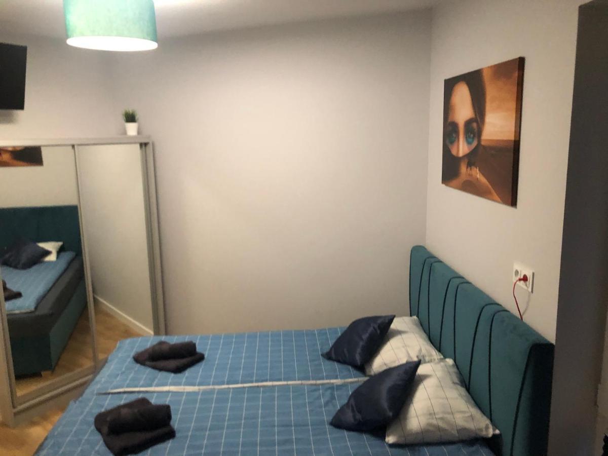 Klimatyzowany Apartament Egipt Z Sauna I Miejscem Parkingowym เคียลเซ ภายนอก รูปภาพ