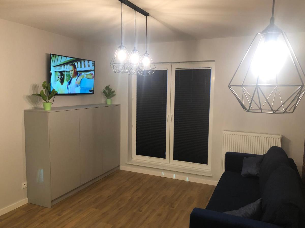 Klimatyzowany Apartament Egipt Z Sauna I Miejscem Parkingowym เคียลเซ ภายนอก รูปภาพ